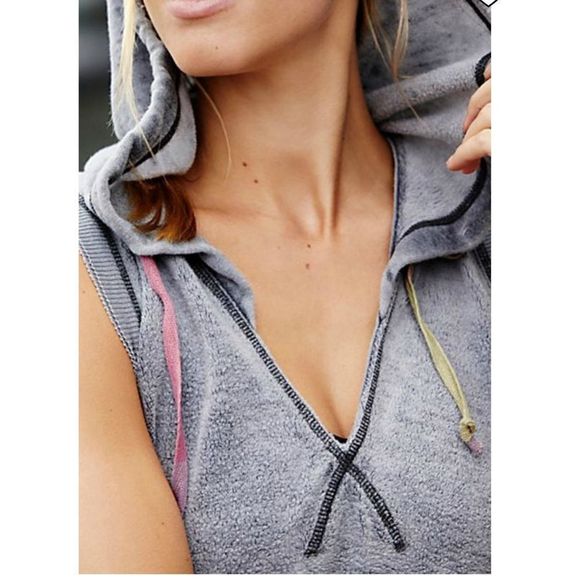 NWT Free People FP Movement Meadowbrook Cropped Muscle Tank Hoodie - Picture 4 of 5